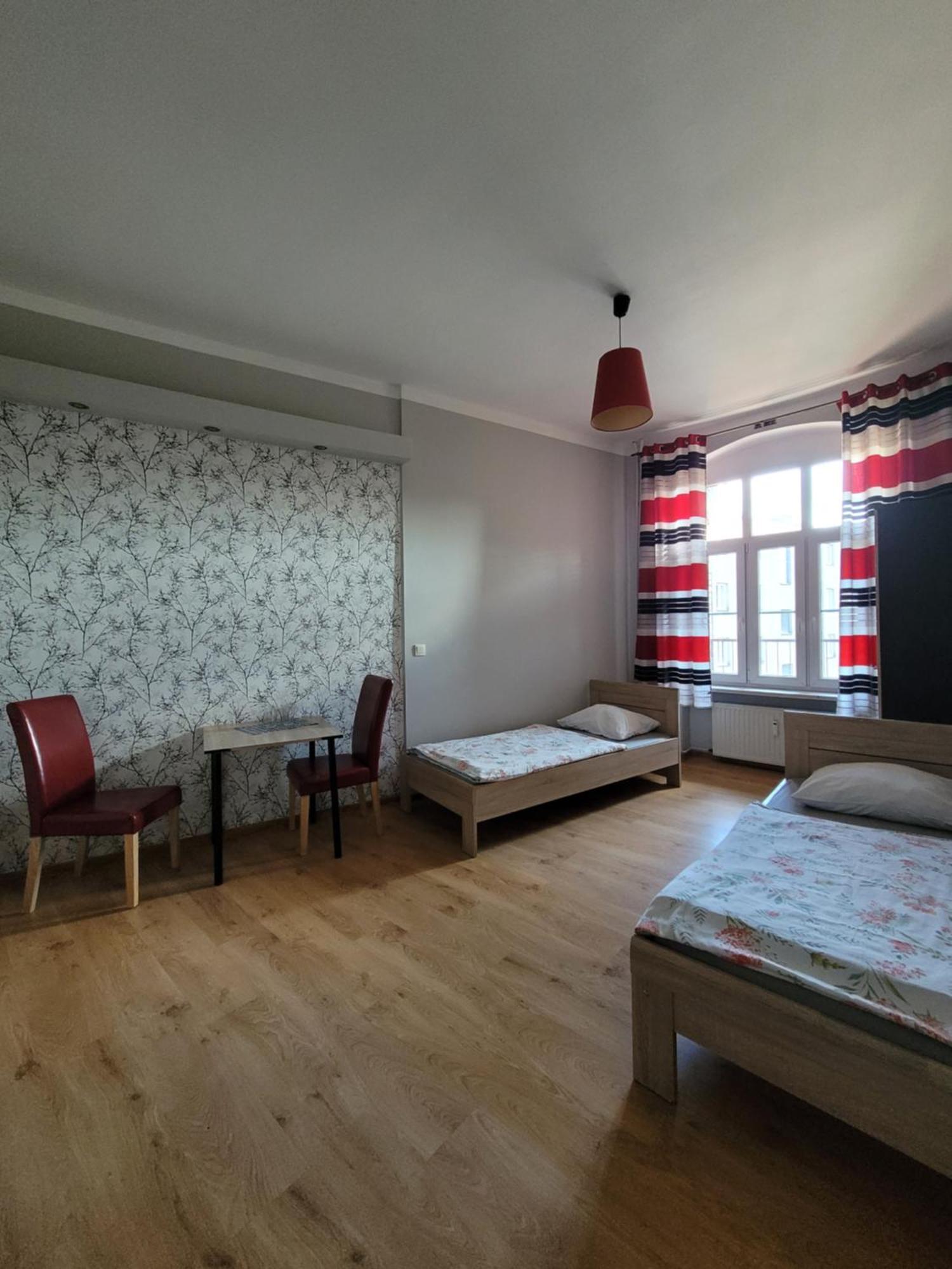 Pokoje Goscinne Nap Katowice Exteriör bild